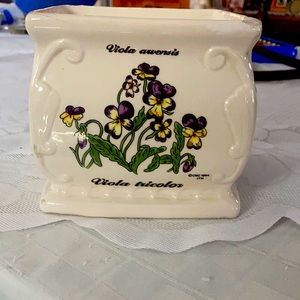 Viola Tricolor Planter CMC 1994